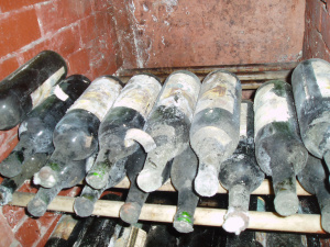 vintage_wine_in_the_cellars_of_cojuna_winery